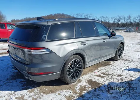 2025 Lincoln Aviator Reserve z USA, uszkodzony, nr VIN 5LM5J7XC7SGL12217